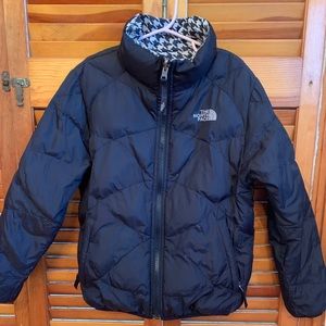 North Face Reversible - Small 7/8